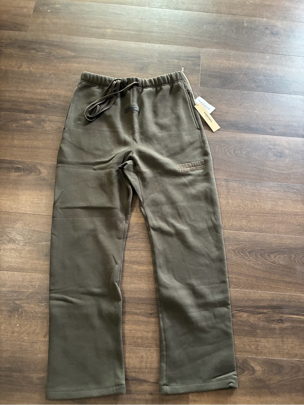 Fear Of God Essentials Sweatpants Off Black Large NWT